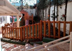 Cerquinha de Madeira para Playground